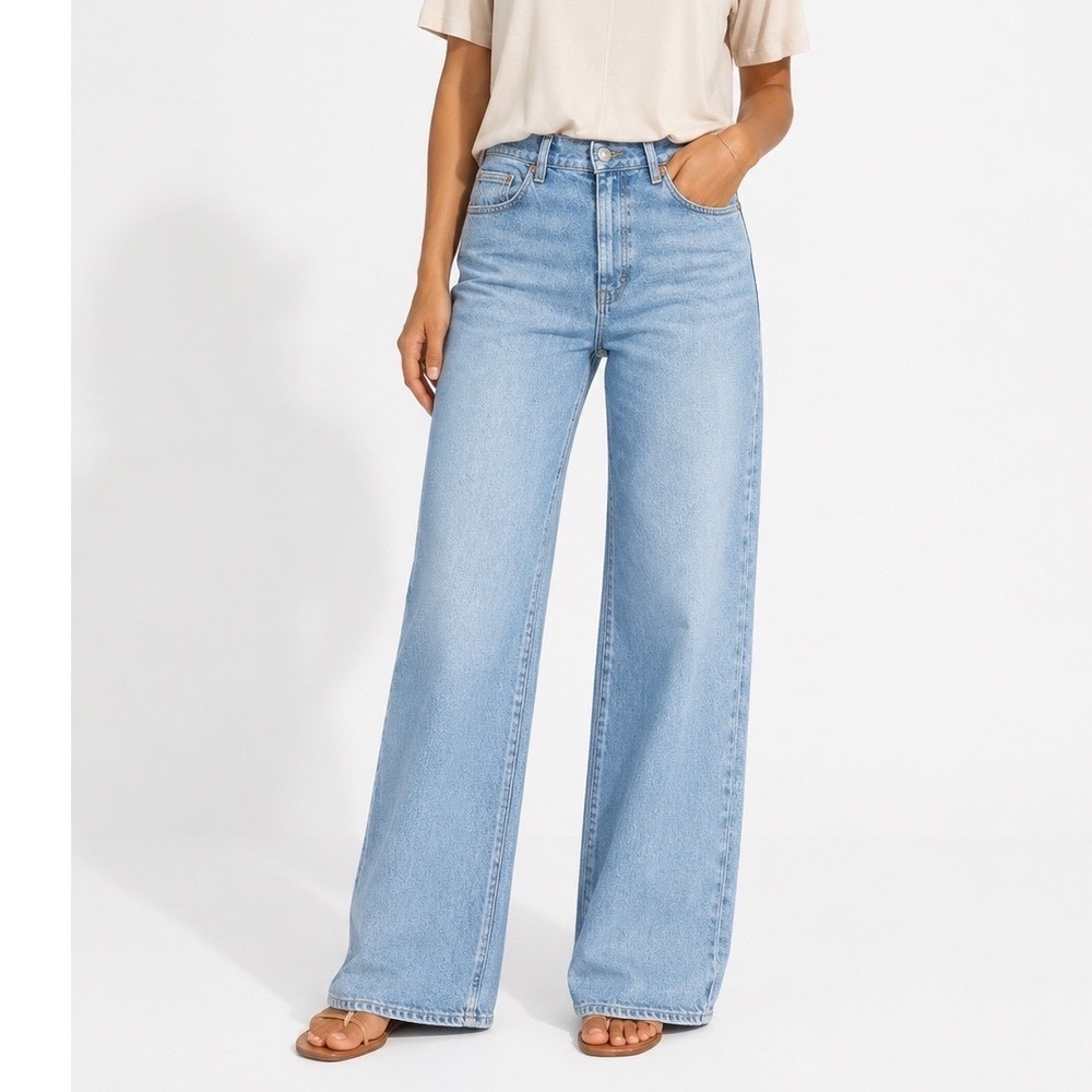 PAIGE Sasha Khristen Distressed Wide Leg High Rise Jeans Light Wash Womens 32